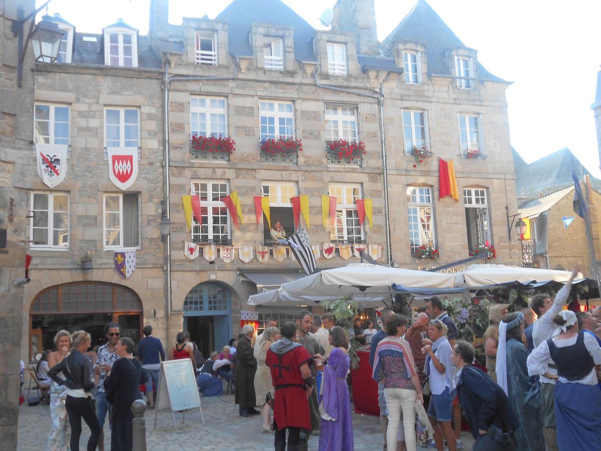Bed and Breakfast La Tocade Del Arte - Dinan Lanvallay Zewnętrze zdjęcie