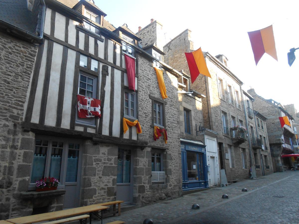 Bed and Breakfast La Tocade Del Arte - Dinan Lanvallay Zewnętrze zdjęcie